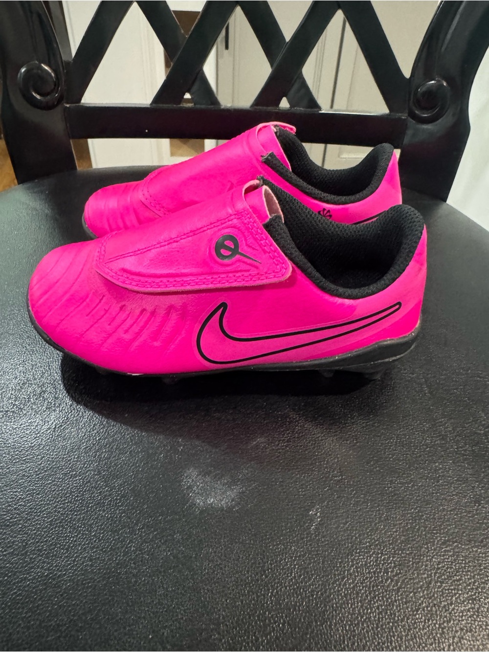 Nike Kids' Pink Soccer Cleats size 8c
